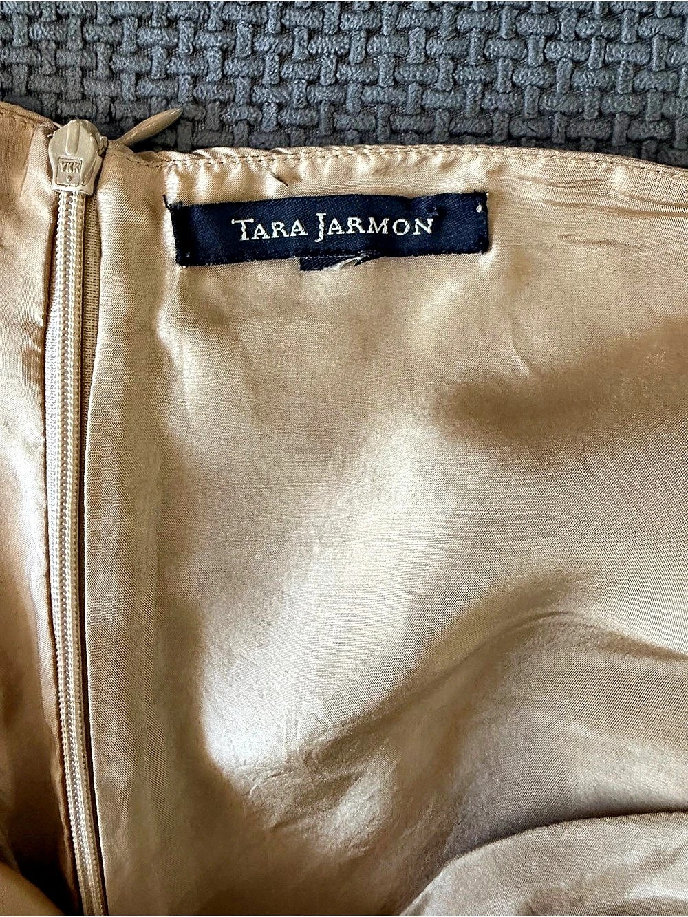 Tara Jarmon 100% Silk Asymmetric Midi Skirt Rosette Ribbon M Whimsygoth Romantic - Picture 4 of 16